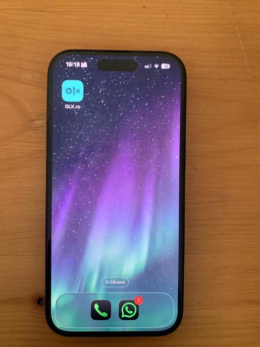 Vand iphone 15 in stare ca nou