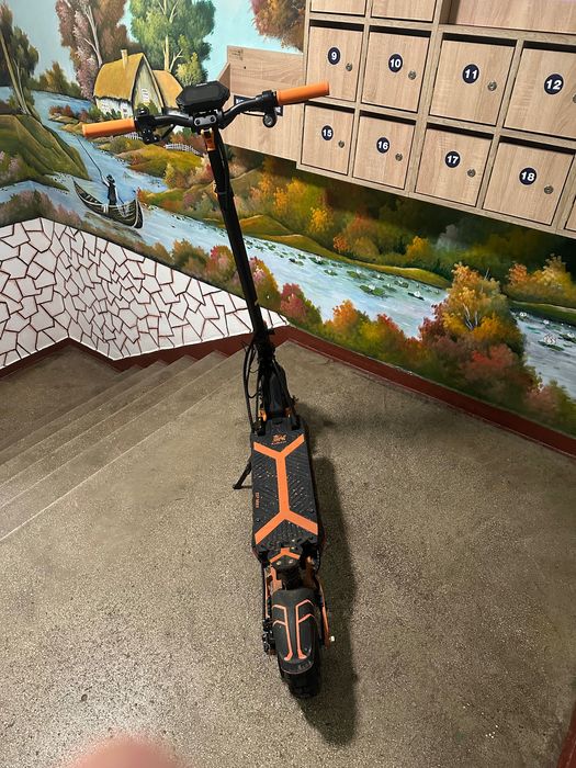 Vând trotinetă electrică Kukirin G2 Max