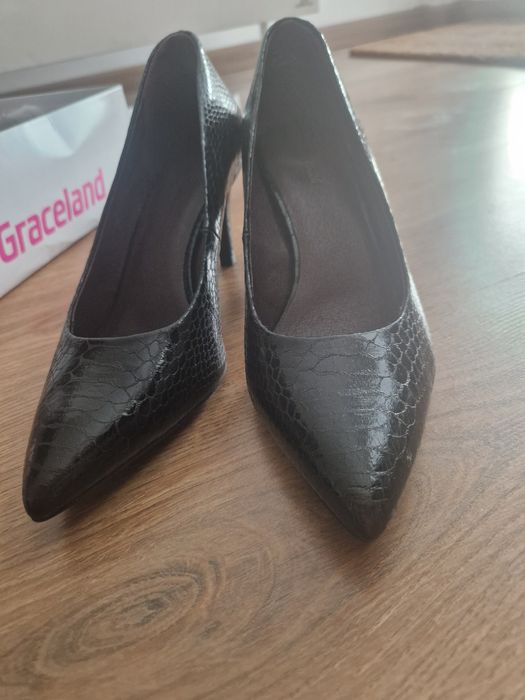 Официални обувки 37