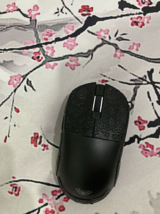 Продам Мышь Aula SC360se