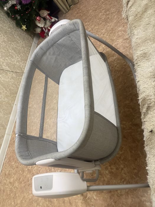 Продам качалку детскую