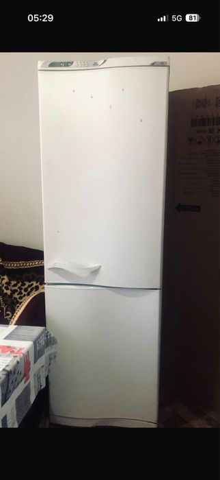 холодильник [морозильник не работает]