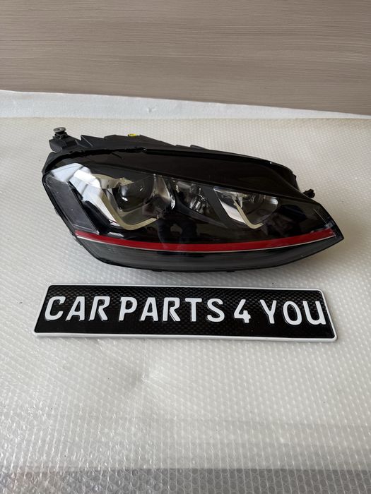 Фар десен VW Golf 7 Голф 7 оборудван с ксенон крушка