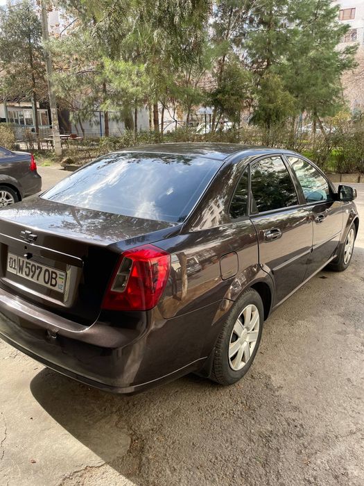 Продаётся автомобиль шевролет жэнтра