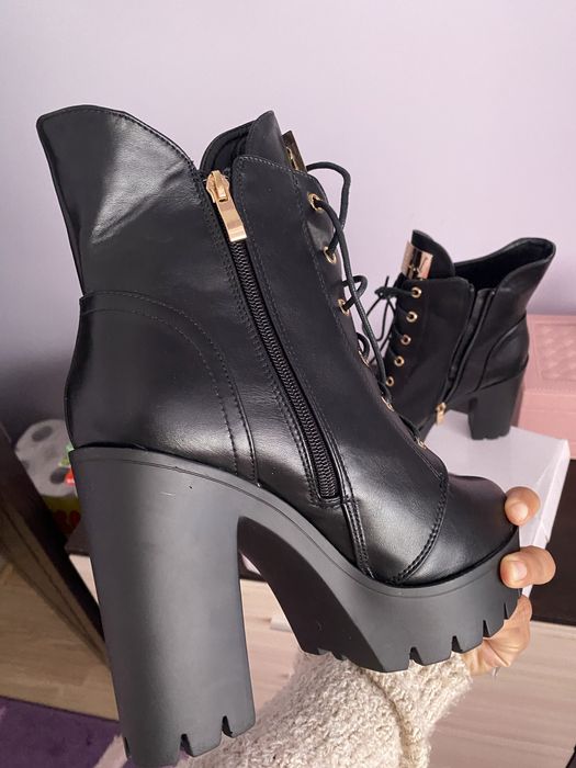 Дамски боти еко кожа