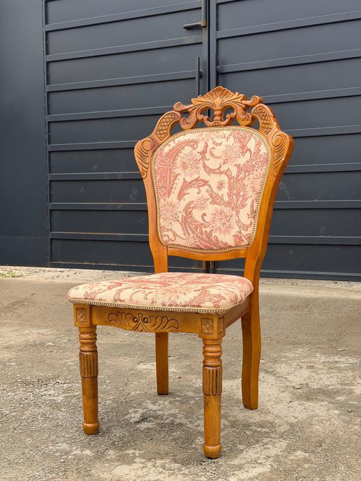 Стулья в хорошем состоянии 10 шт