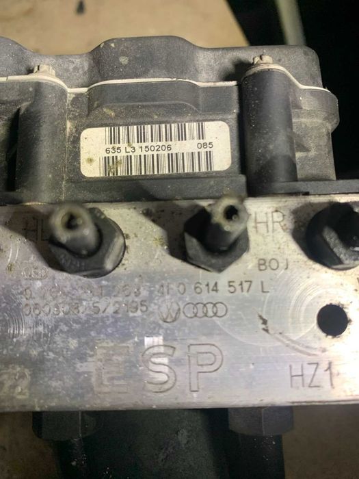 ABS модул Абс за Ауди Audi 4F 4F0910517L009 4F0614517L