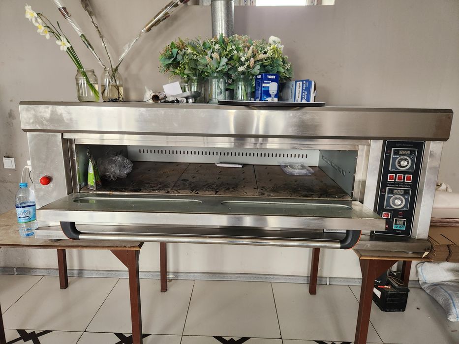 Pechka, Tort krem aparat