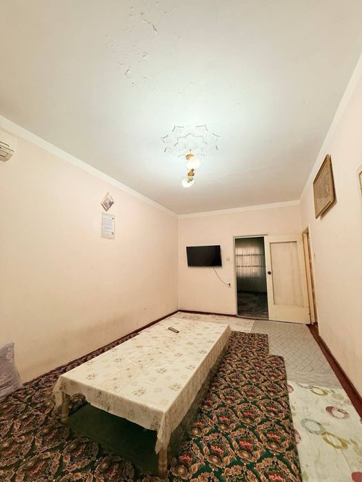 Qo’yliq massiv panelniyda 2 xonali uy sotiladi