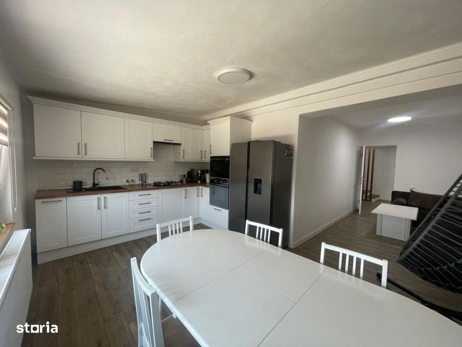 Casa P+M, 141.8 mp utili, teren 562 mp, mobilata modern, zona Brestei