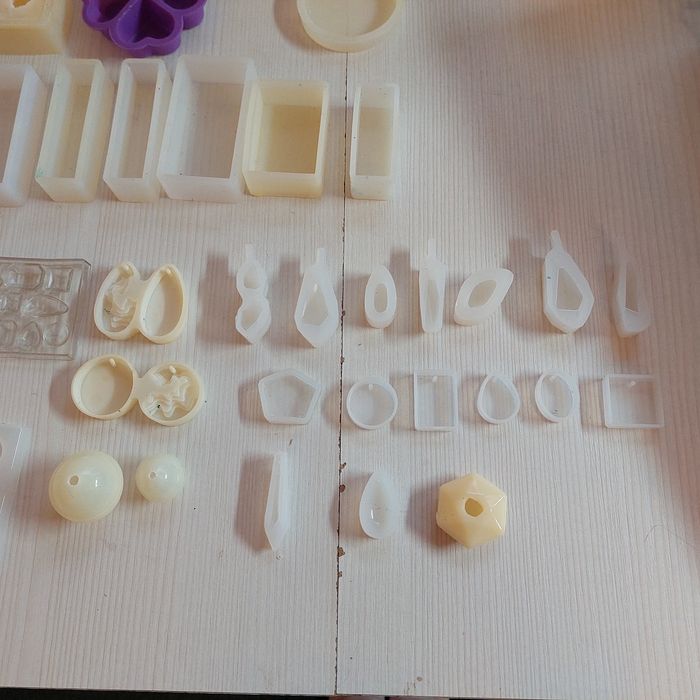 Молды, формы для смолы