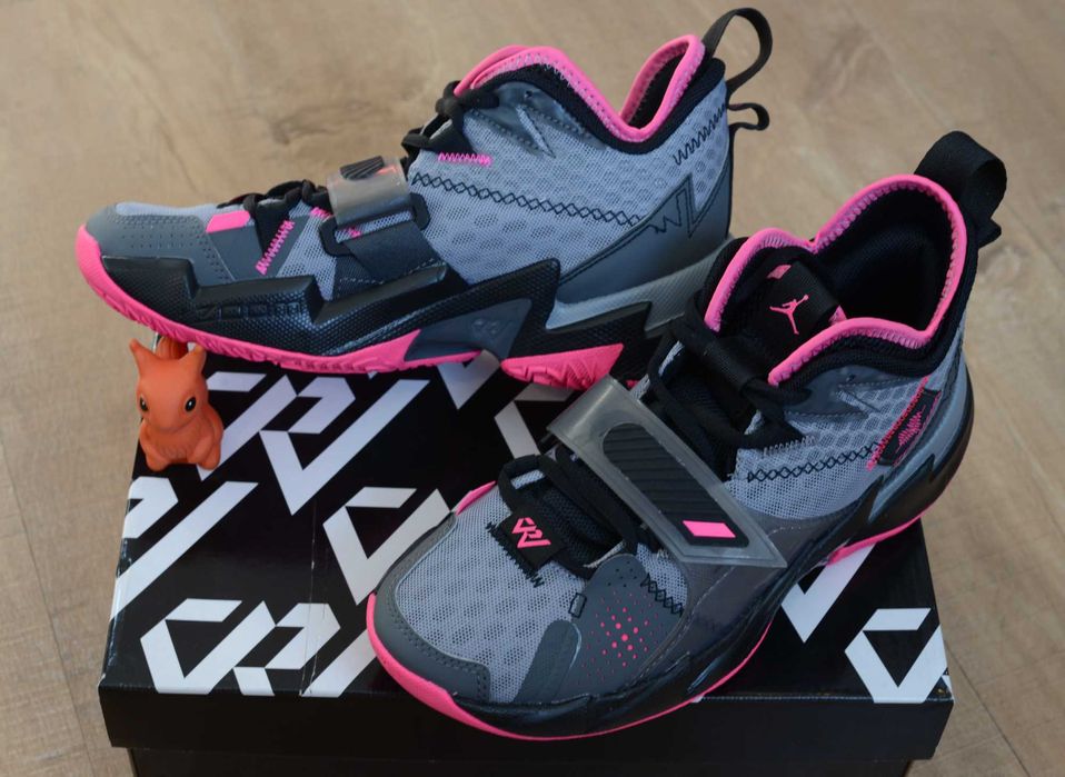 Jordan 38 и 39 р. оригинальные кроссовки