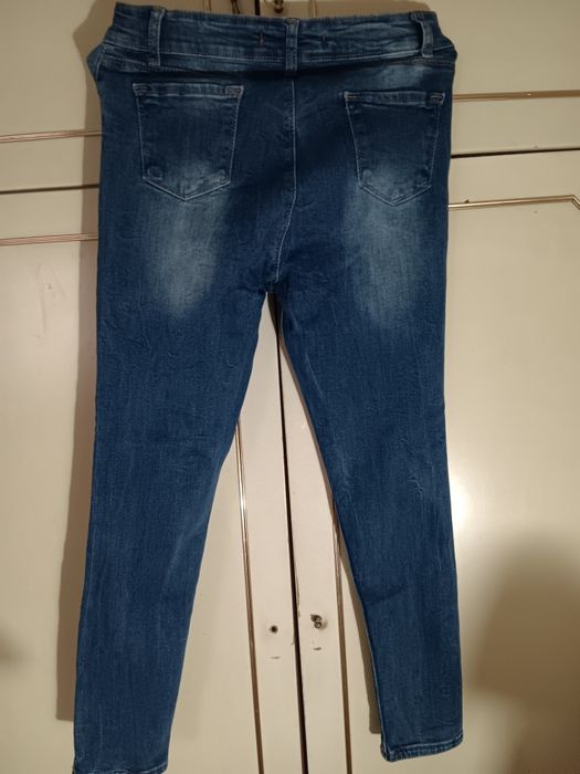 Дамски еластични дънки