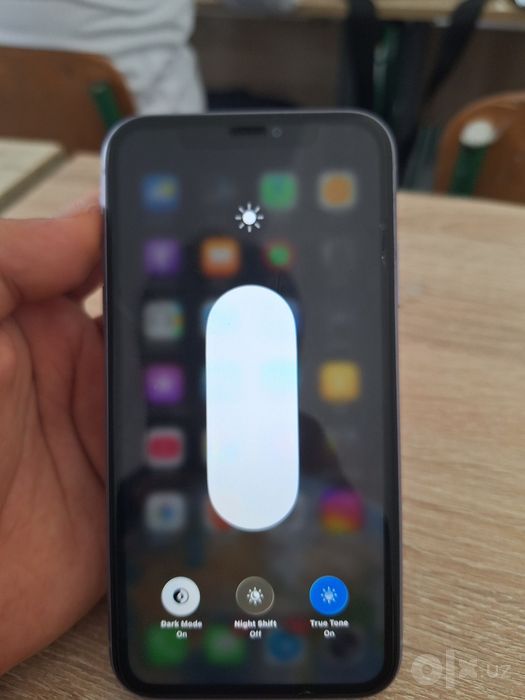 Apple iPhone 11 64GB sotiladi