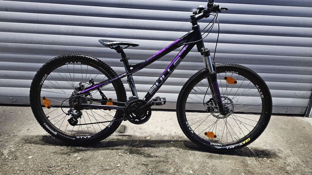 27.5" bulls zarena