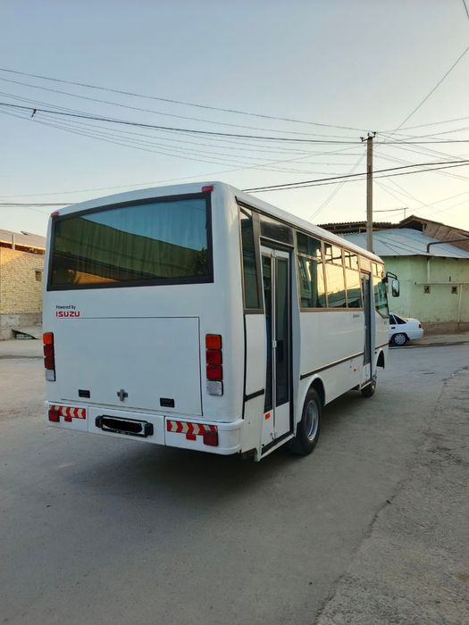 Isuzu np21 dizel