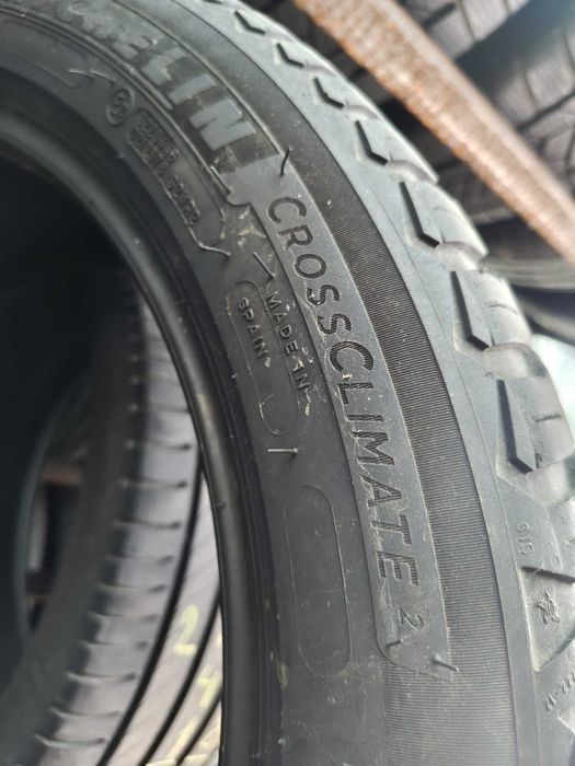 Set Anvelope Mixte Michelin CrossClimate 245 45 R18