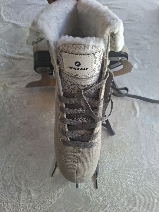 Продам коньки мужские б/у