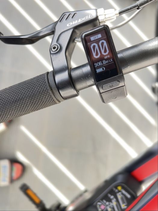 Bicicletă electrică Carrera Vengeance E-Bike