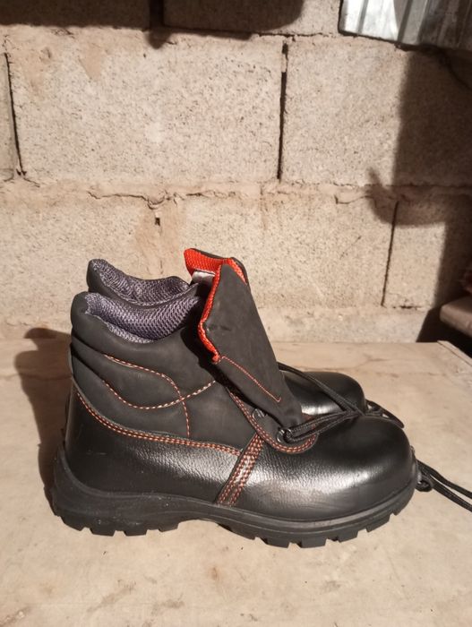 Продам сапоги рабочие
