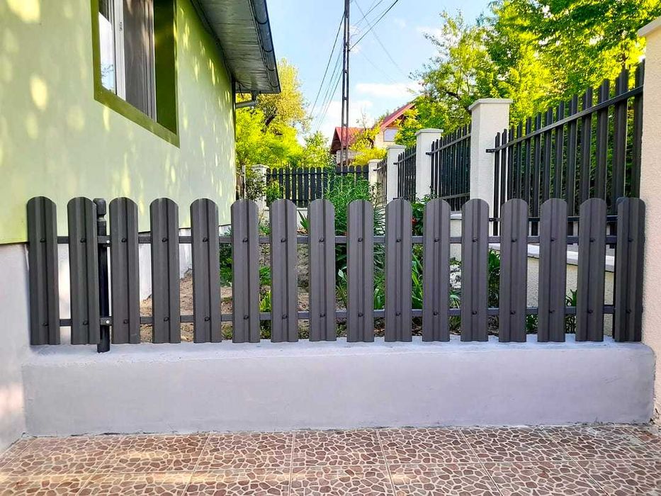 Garduri din sipca metalica si alte modele (jaluzele, tabla, plasa BCA)