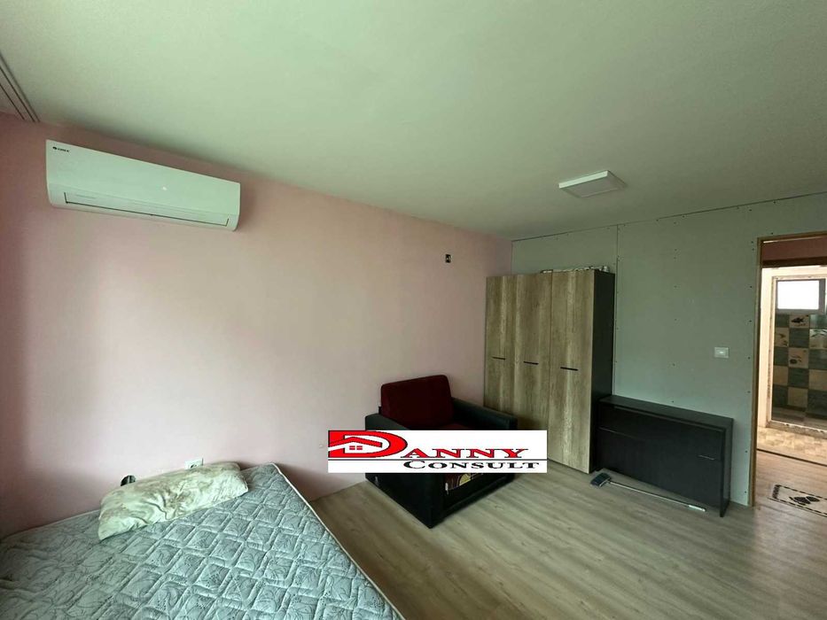 Апартамент на три нива за продажба в гр. Велико Търново