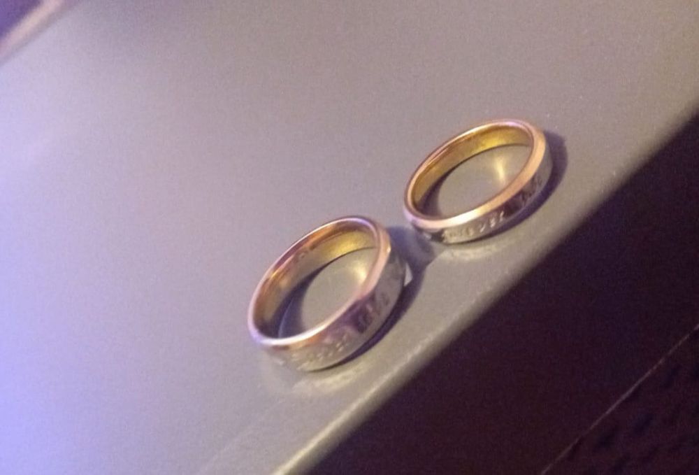 Vand verighete placate cu aur