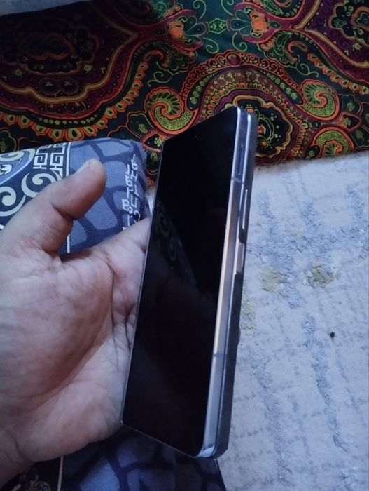 Продаётся samsung z fold 5