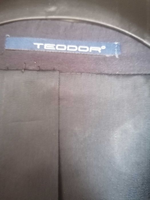 Мъжки костюм от две части