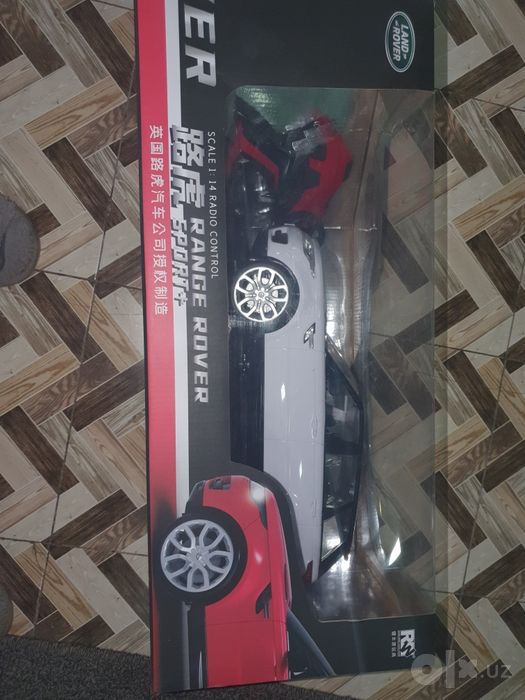 Срочно продам машинку на пульте