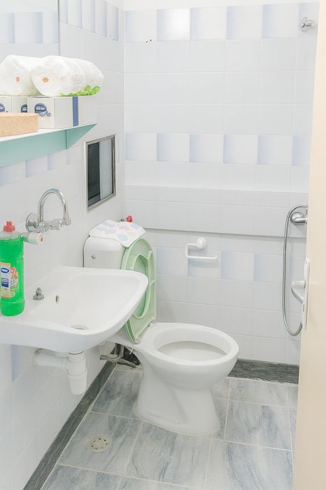 Дава се под наем Двустаен апартамент в Пловдив, Кючук Париж - 55 кв.м за 280.5 € - Снимка #4