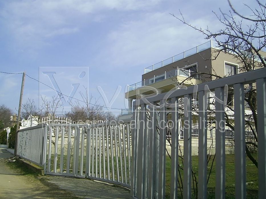 Продава се Парцел в Варна, м-т Зеленика - 1050 кв.м за 105 €/кв.м - Снимка #1