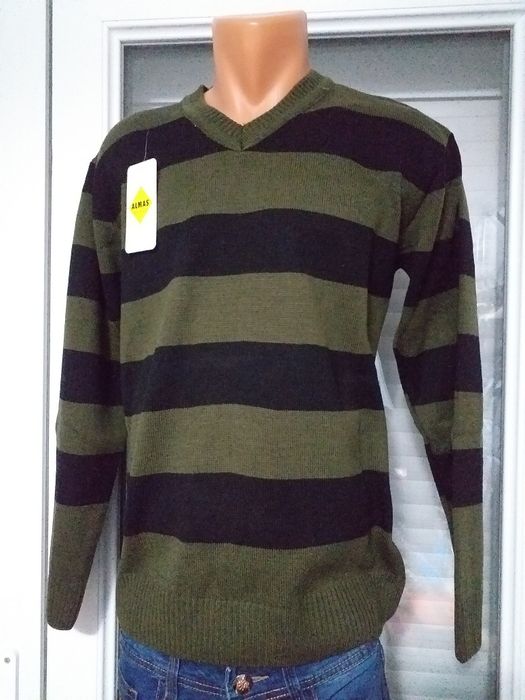 Pulover bărbați/băieți diferite mărimi și culori