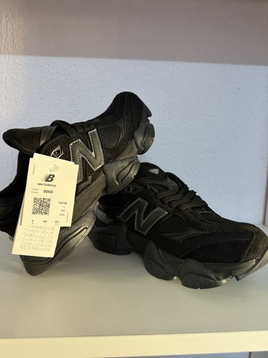Дамски маратонки New balance 9060