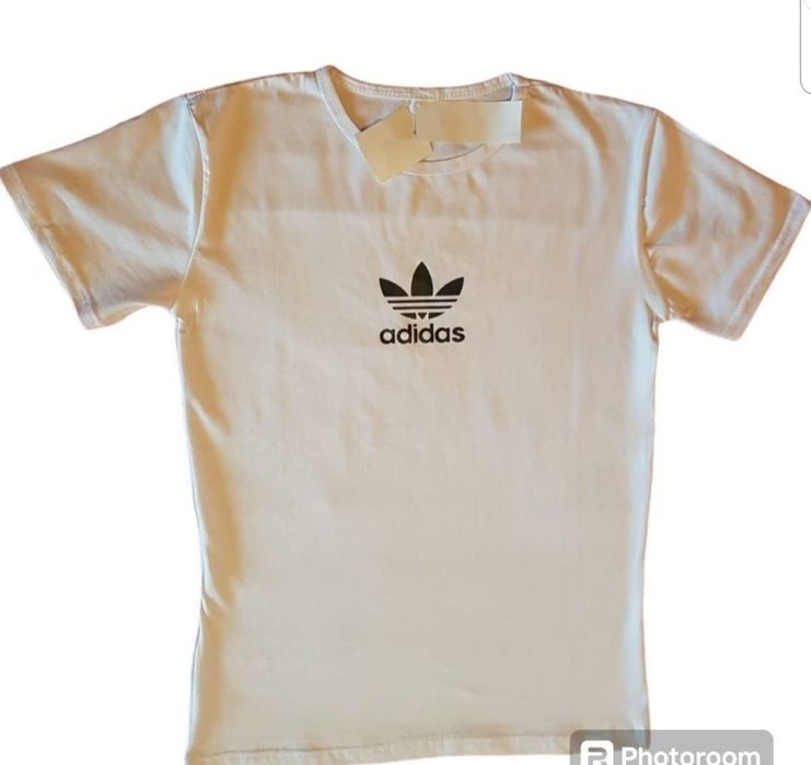 Tricou Adudas oferta