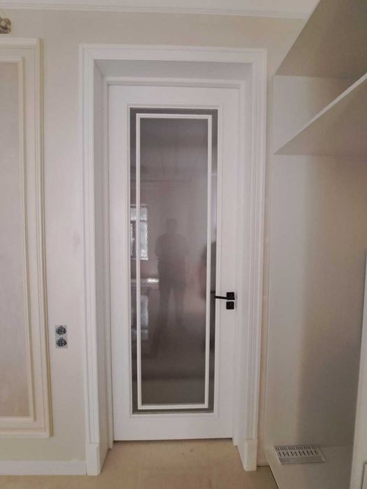 Установка  МДФ и акфа дверей