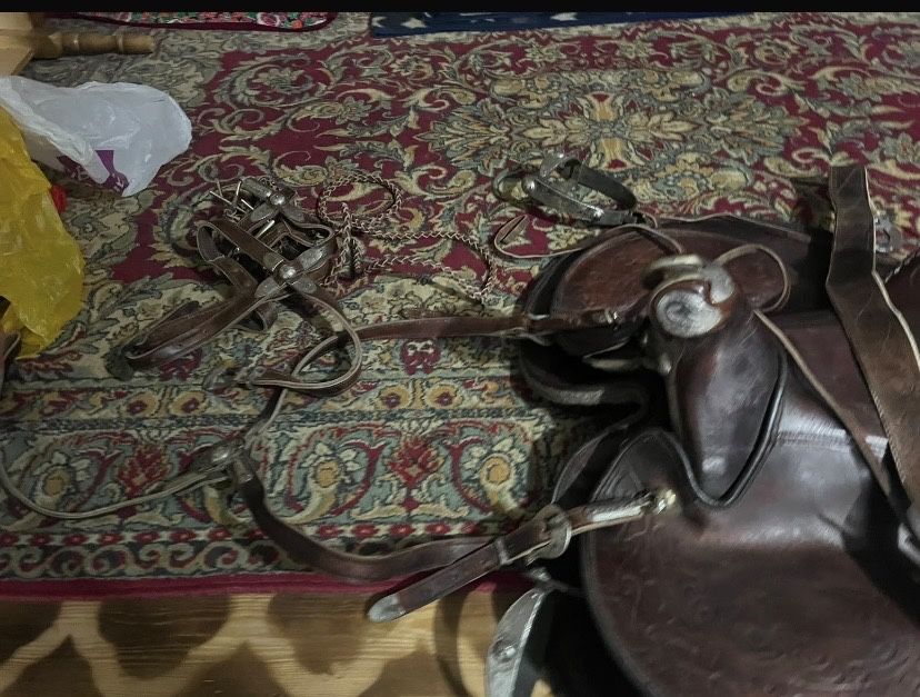 Продам седло ханское