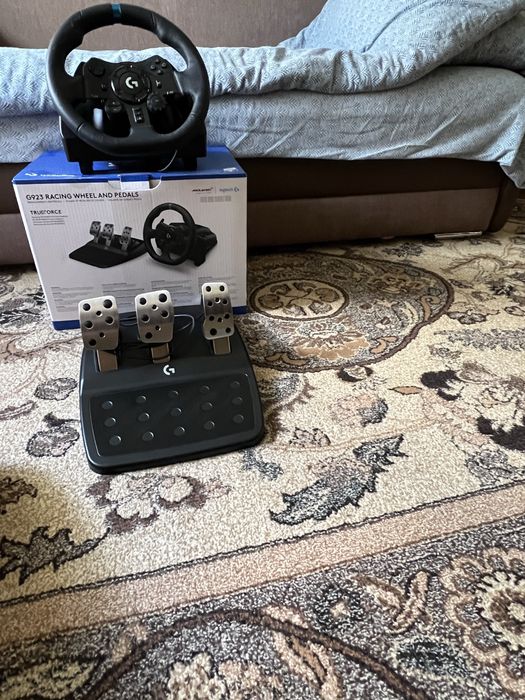 Volan Gaming Logitech G923