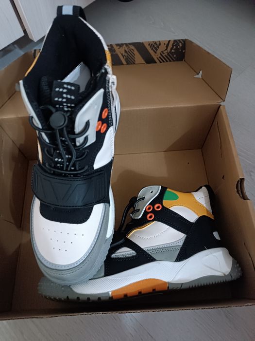 Ботинки детские  33 31