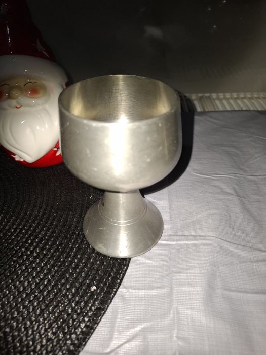 Pahar stil cupa din zinc raza interioara 6.5 cm inaltime 11 cm