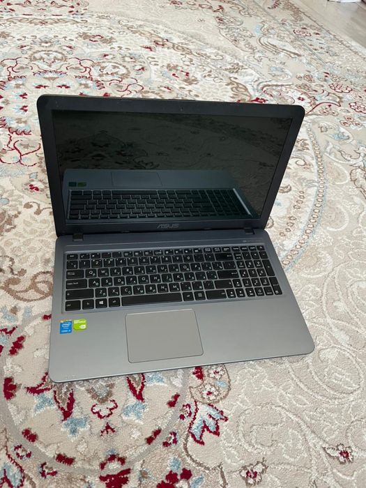 Нотбук Asus продам