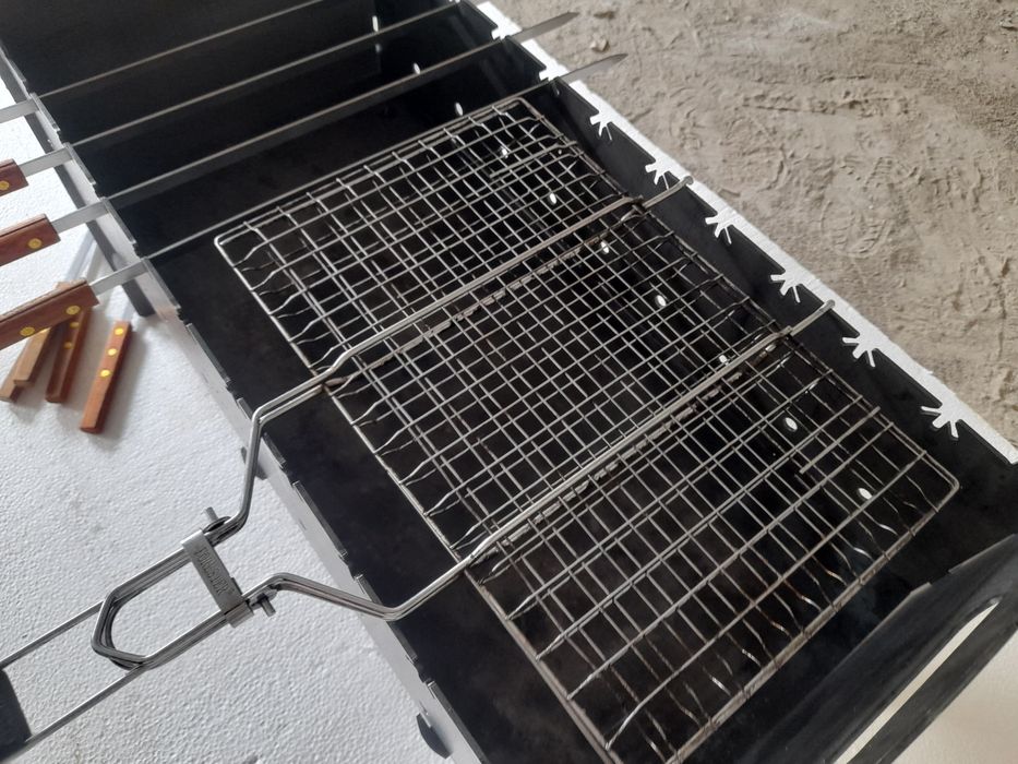 Мангал для шашлыка , НОВЫЙ.