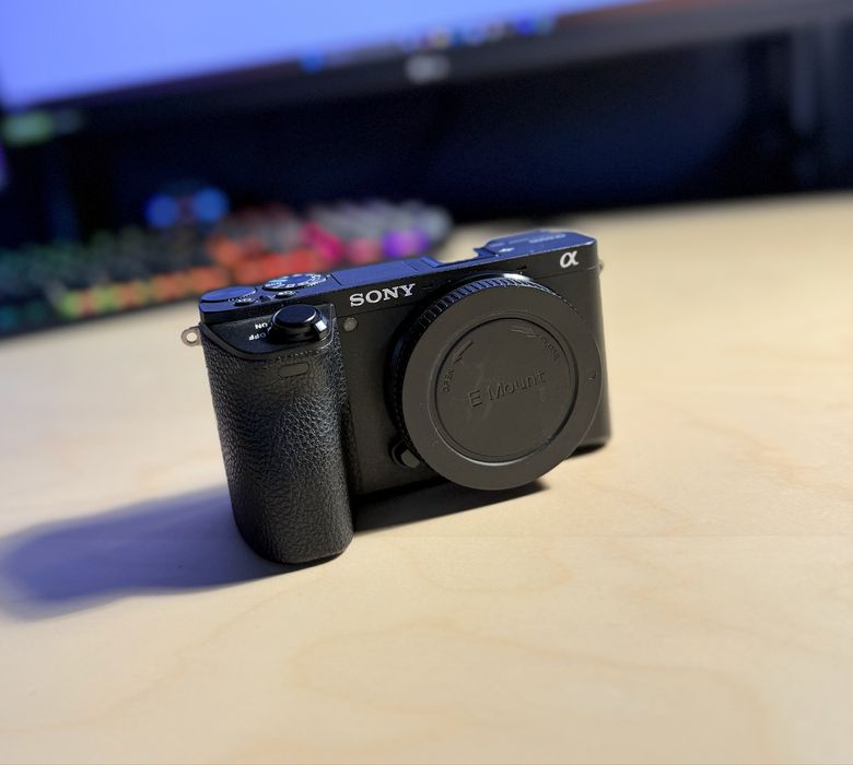 Sony A6500 8700 de cadre.