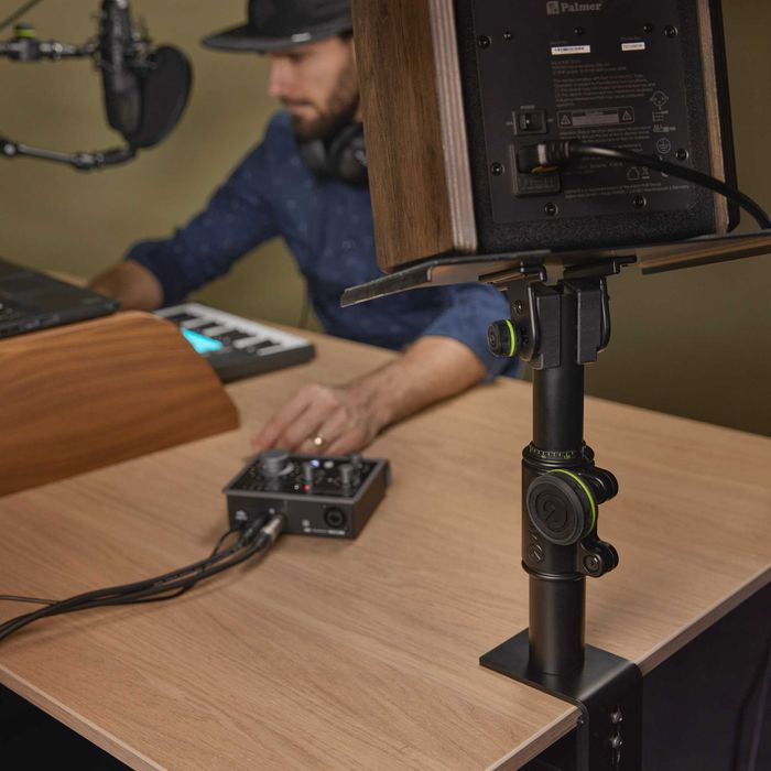 Стойки за колони Gravity SP 3102 TM (2 броя)