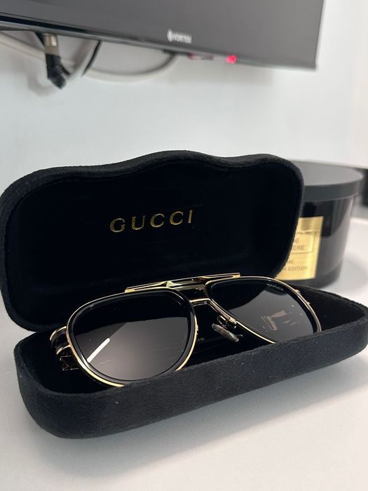 Ochelari de soare Gucci