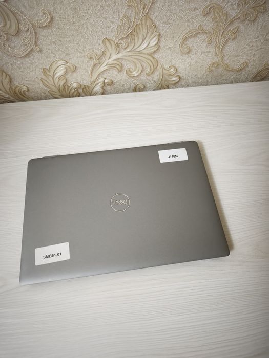 Dell Latitude 5330