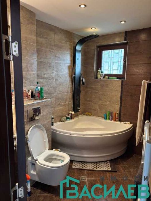 Продава КЪЩА област София, гр. Костинброд