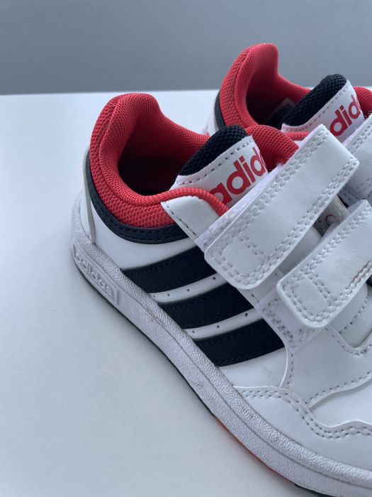 Маратонки Adidas 28 номер