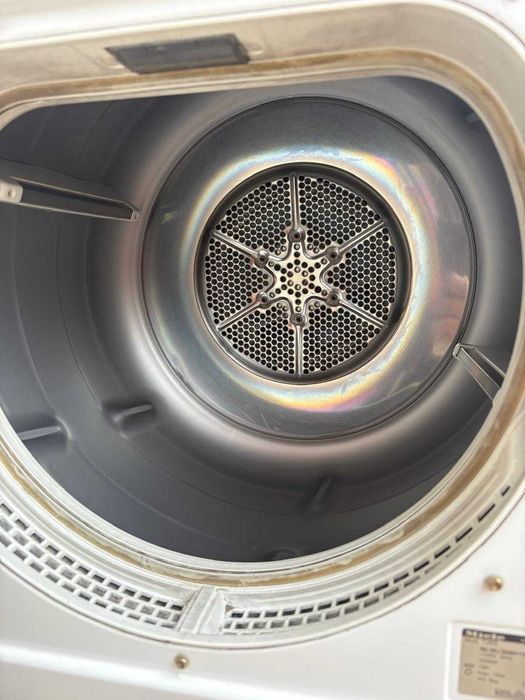 Masina de uscat haine