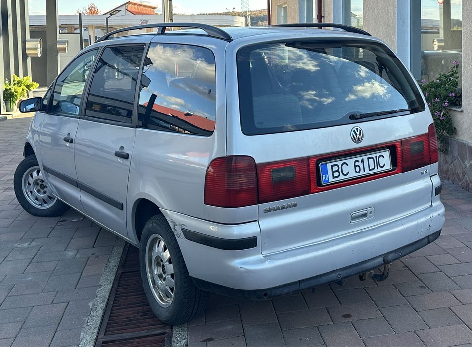 Vw sharan 1.9 diesel 131 cp 7 locuri 2002